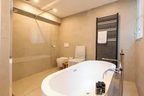 Lakehouse Annecy - Nove Camere da Letto Villa, Ospiti Massimo 15 - Image 5