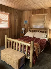 Cabine confortable à 2 pâtés de maisons de Bear Mountain dans le sud de la Californie - Image 4
