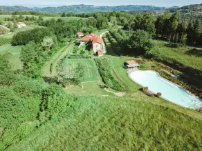 charmerende sten villa med svømme sø og tennisbane - Image 2