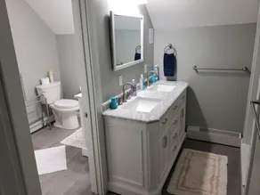 Dernière semaine d'été: Lakefront Vacation House w / beach - 10 personnes - Image 3