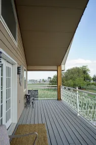 Clean and cozy farmhouse - Image 5