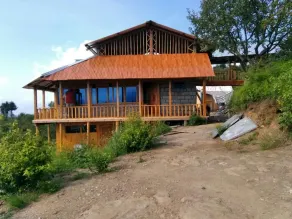 Happy and Peaceful wooden cottage with ample of space in 5 acre of apple orchard - Image 2