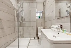 Central 2B Apartment Next to Hyde Park - Image 3