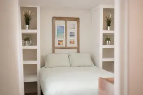 Mountain View-Backyard-Air-Conditioning-BBQ-15mins walk Blue Mountain Village - Image 5