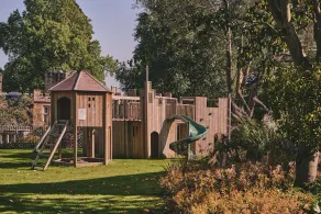 Victoria Lodge - Luxury Cottages - Image 2