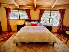 Rustic Round Hideaway | West Shore | Hot Tub - Image 4