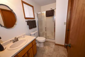Close to Town • Mountain Views • Fast Wifi • Pet Friendly - Image 4