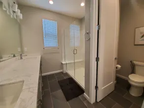 Luxurious New 4 BD/3.5 BA House - Near public transportation - Image 3