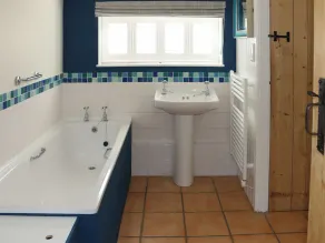 2 bedroom accommodation in Cratfield, Halesworth - Image 3