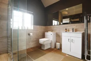 Boutique Farm stay cottage in Worcestershire - Hot Tub / Dog Friendly - Image 2