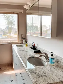 Canal Home - Image 3