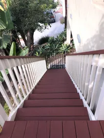 PRIVATE STUDIO WITH LARGE DECK, OCEAN & MOUNTAIN VIEWS. TWO MILE TO BEACH. - Image 3