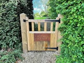 Idyllic North Cotswolds Cottage for Couples (and dogs!) - Image 5