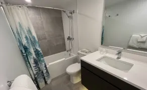 Ground floor on the Golf Course with BBQ. Free shuttle, parking & WiFi. - Image 4