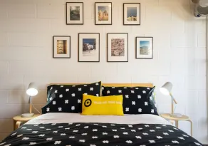 Perched at one of the highest points in Rye (Sleeps 11) - Image 5