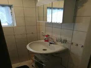 Beheizter Pool-Rückzugsort - Image 3