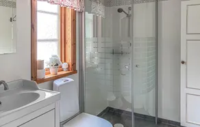 Belle maison de 2 chambres à Knäred - Image 2