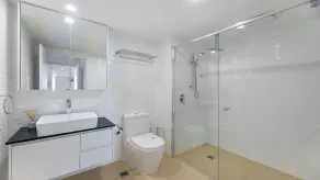 Aqua View 202 Twentynine Canberra Tce Kings beach - Image 3