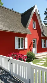 Beautiful, elegant holiday home \"Svantovit\" in a prime location in Glowe - Image 5