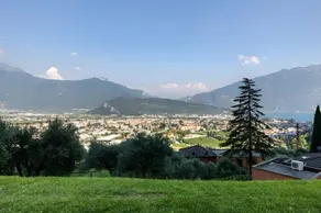 Apartment „La Terrazza di Vincent“ mit Seeblick, Panoramaterrasse und Pool - Image 3
