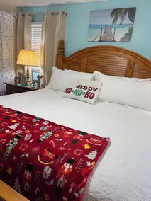 Cozy Downtown Stuart Cottage. Bring your boat 1.3m from ramps beaches & downtown - Image 4