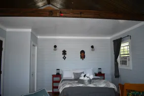 Tiny Picturesque Cabin on Idyllic Ranch with lake view close to Round Top TX - Image 3