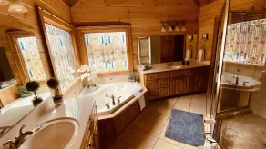 Luxurious Mountain Getaway w/ Pool and Sauna! Sleeps 20 - Image 4