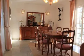 Härlig rymlig villa med en stor 4x8m privat pool för uthyrning - Image 5