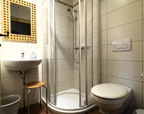 Apartamento vacacional con jardín, barbacoa y terraza | Vistas al jardín - Image 5