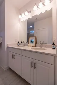 Spacious luxury home 5 miles from Bethany Beach with family-friendly amenities! - Image 4