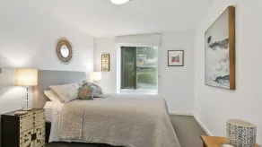 POINT GREY APARTMENT ONE - VIEWPOINT - Image 3