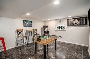 Villa Park FHS Rental - Image 3