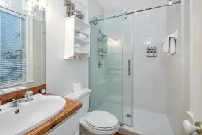 Updated Coast Cottage! Heated Pool, Private Beach Access - Close to EVERYTHING! - Image 3