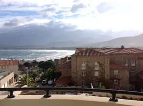 CALVI, T2, Vue mer, Wifi, plage et centre à 5 mn, Climatisé, 4personnes - Image 4