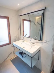 Brand new one suite apartment in Ibiza center - Image 3