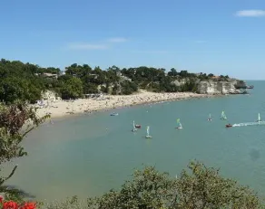 I en lukket park, nær ROYAN \"La Palombiére\" plads og ro, strand med 150m - Image 5