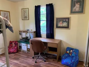 Stay 'n' Play Upstairs 2 Bedroom Apartment 1/4 mile from Houston County Lake - Image 3