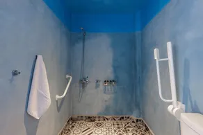 Villa - Sleeps 5 - Private Heated Pool-Parking - Image 5