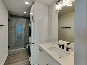 Boardwalk Pent House - Image 3