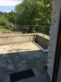 Gîte de 4 personnes dans une maison en pierre de pays. - Image 5