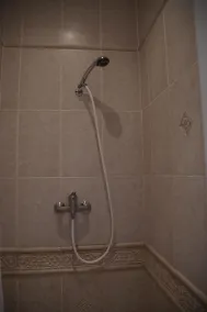 villa nuova, molto tranquilla in campagna. 3 camere da letto 2 bagni S 6 persone - Image 4