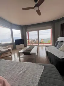 A villa on the top of the mountain, quiet, just 10 minutes from the city center! - Image 3