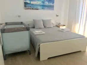 Apartment Superior to 350m From the Sea. Parking Included !! - Image 3