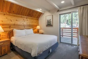 Chalet #19, Closest Chalet to the Gondola 5 Bedroo - Image 5