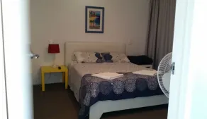 Grand Hotel Apartment One min walk to beach/Charis Seafoods Childrens Lagoon.  - Image 2