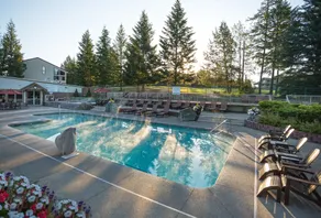 Beautiful Inn Room At Meadow Lake Resort - Image 4