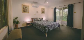 Darwin Tropical House - Image 5