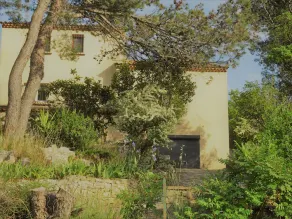 Villa au calme avec piscine proche Calanques de Cassis - Image 3