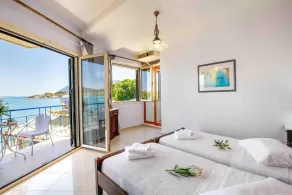 salty breeze villa - Image 5