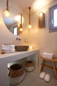 Traditional Villa with Private Heated Pool - Image 2